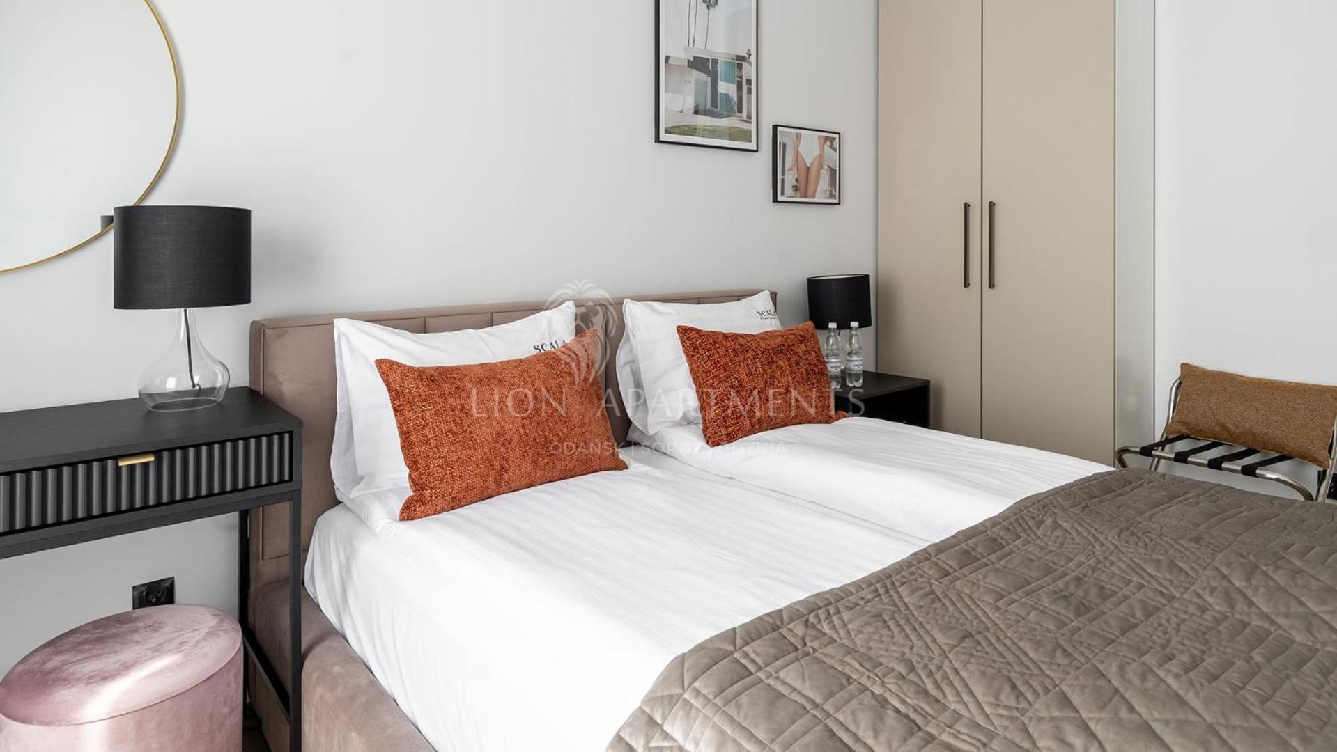 Scala Center With Parking By Lion Apartment *