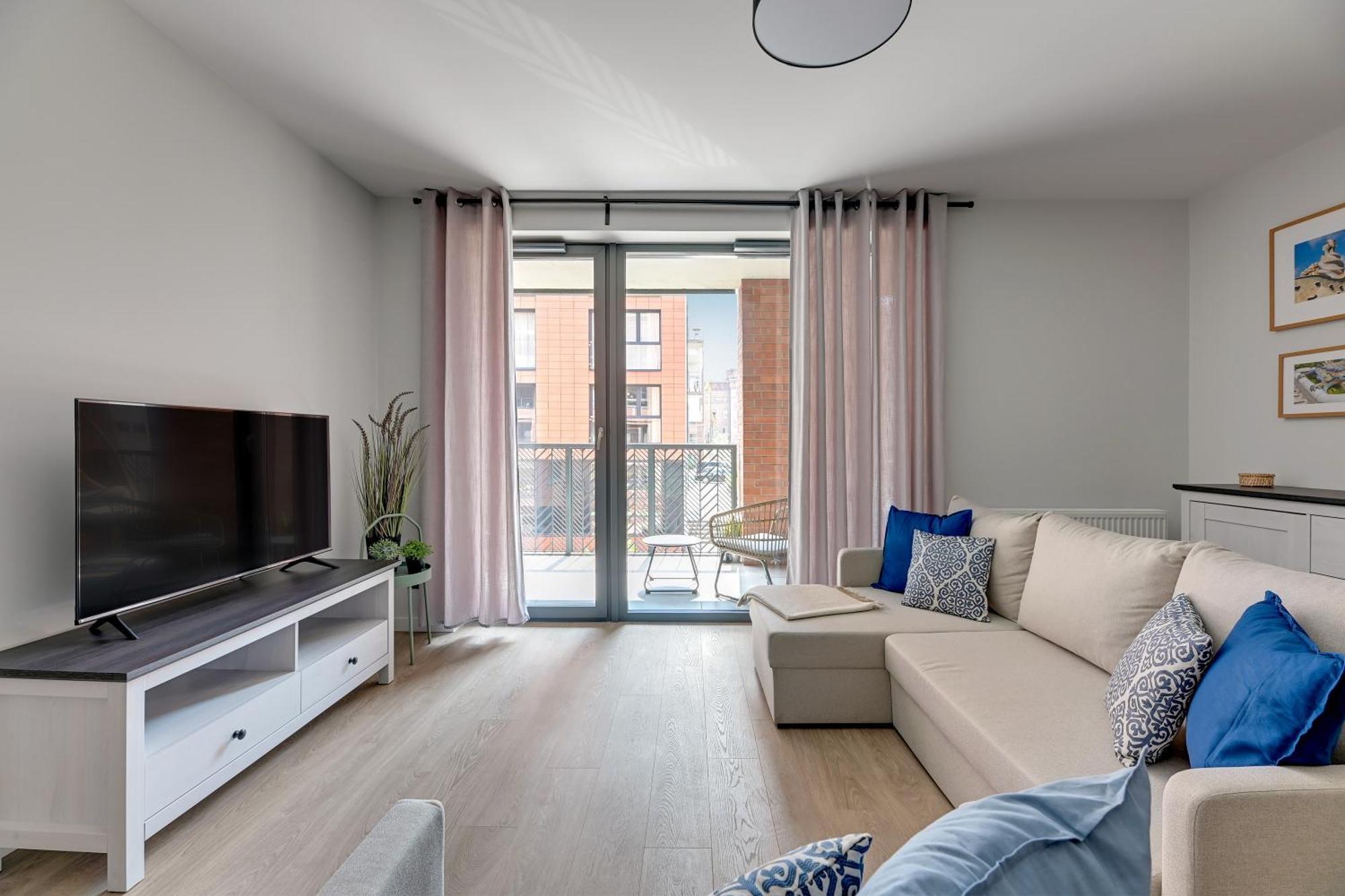 Scala Center With Parking By Lion Apartment *