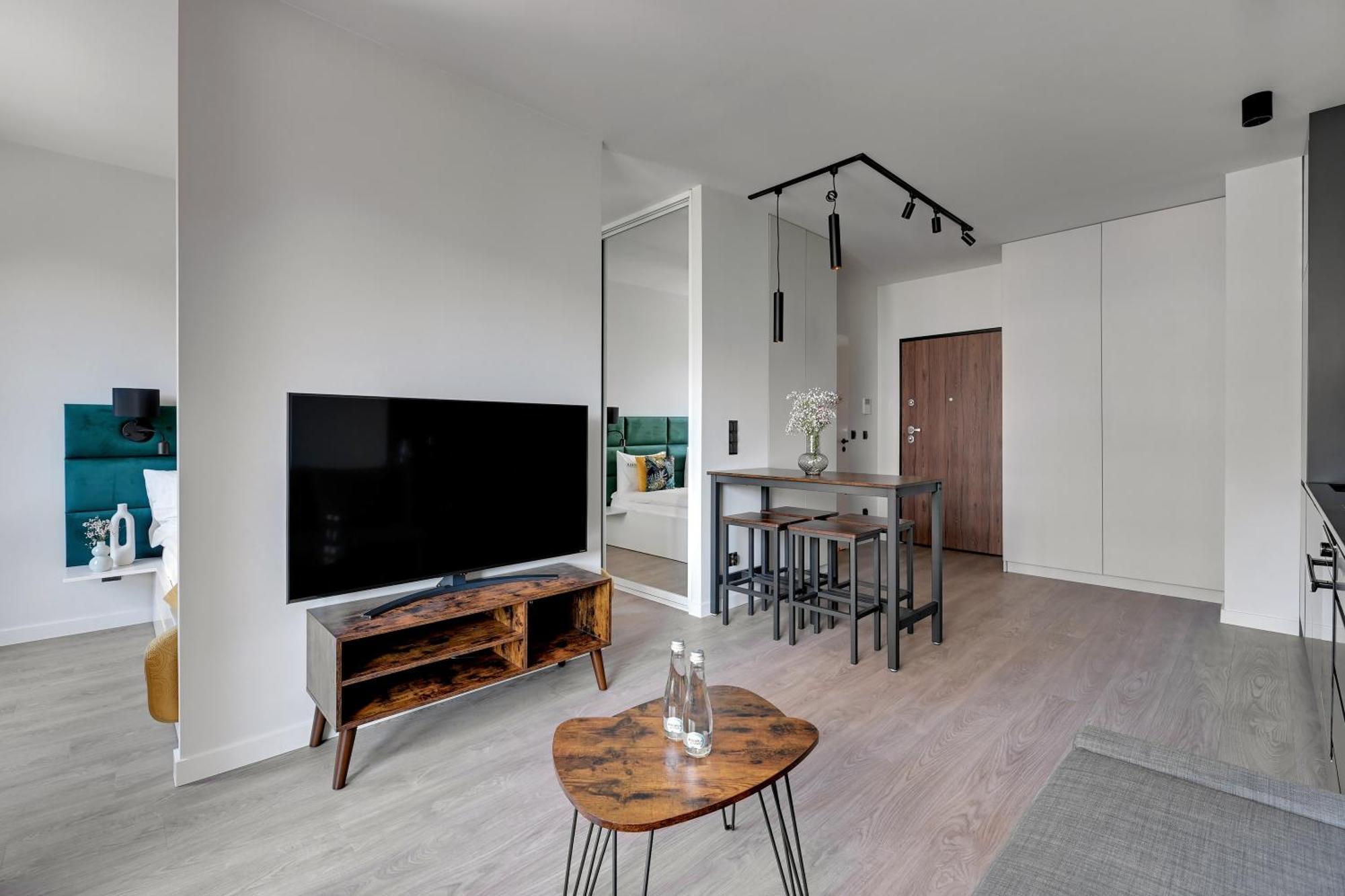 Scala Center With Parking By Lion Apartment